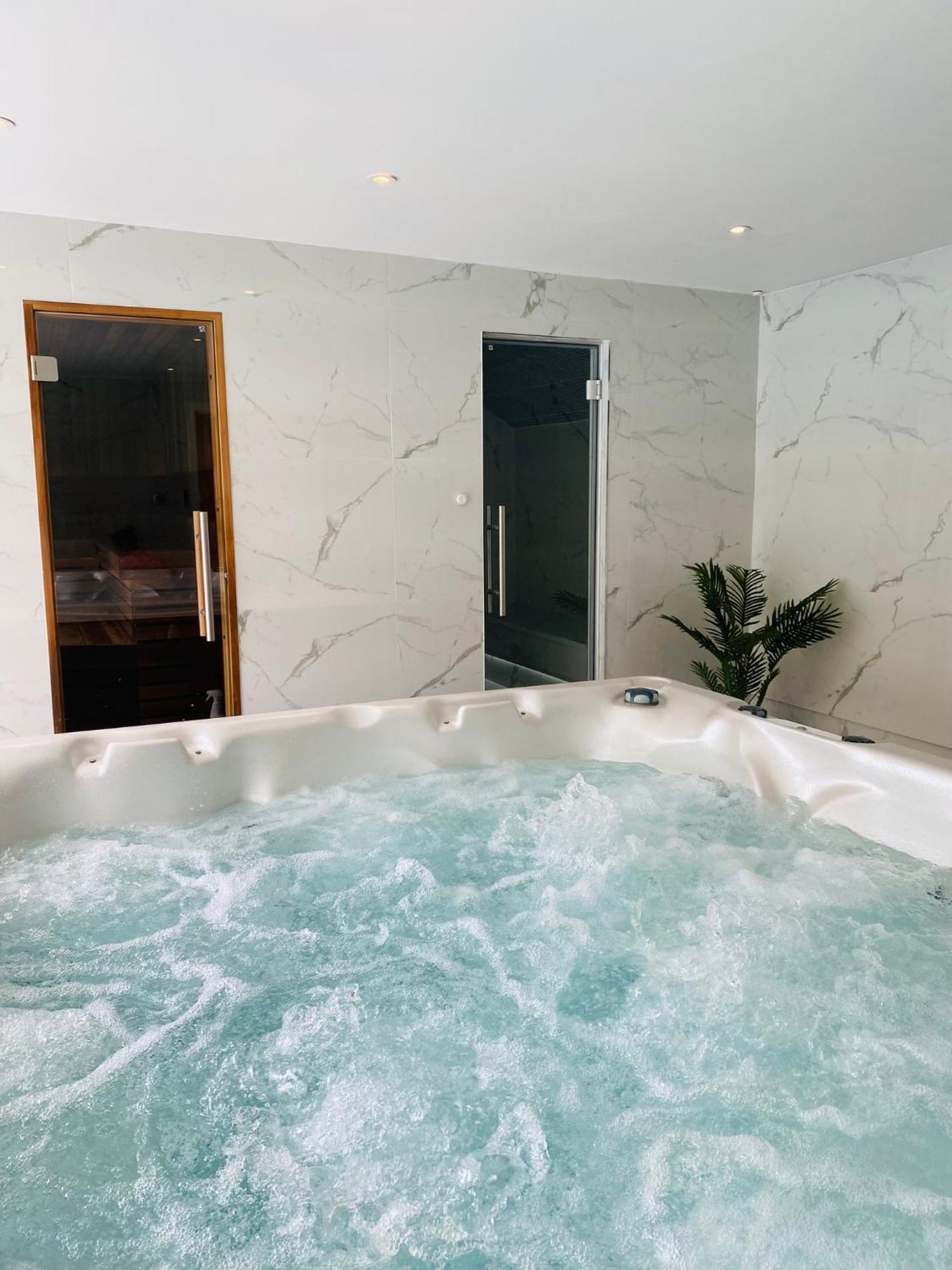 Anchorage Hotel & Spa トーキー エクステリア 写真